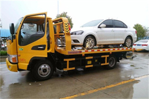 泸定附近拖车救援24小时服务热线